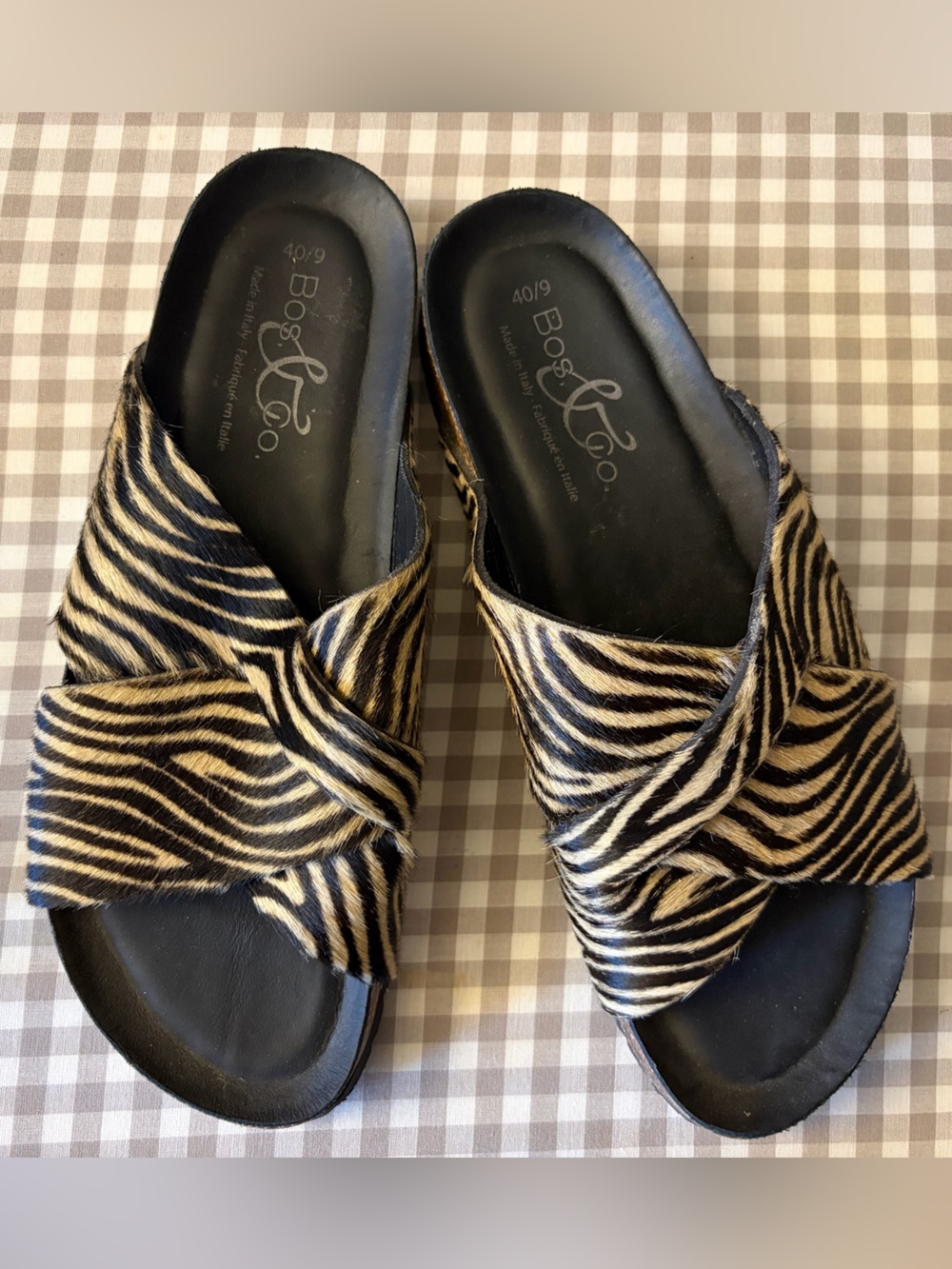 BOS. & CO. Zebra Leather cava slide sandal in champagne/black - Size 9